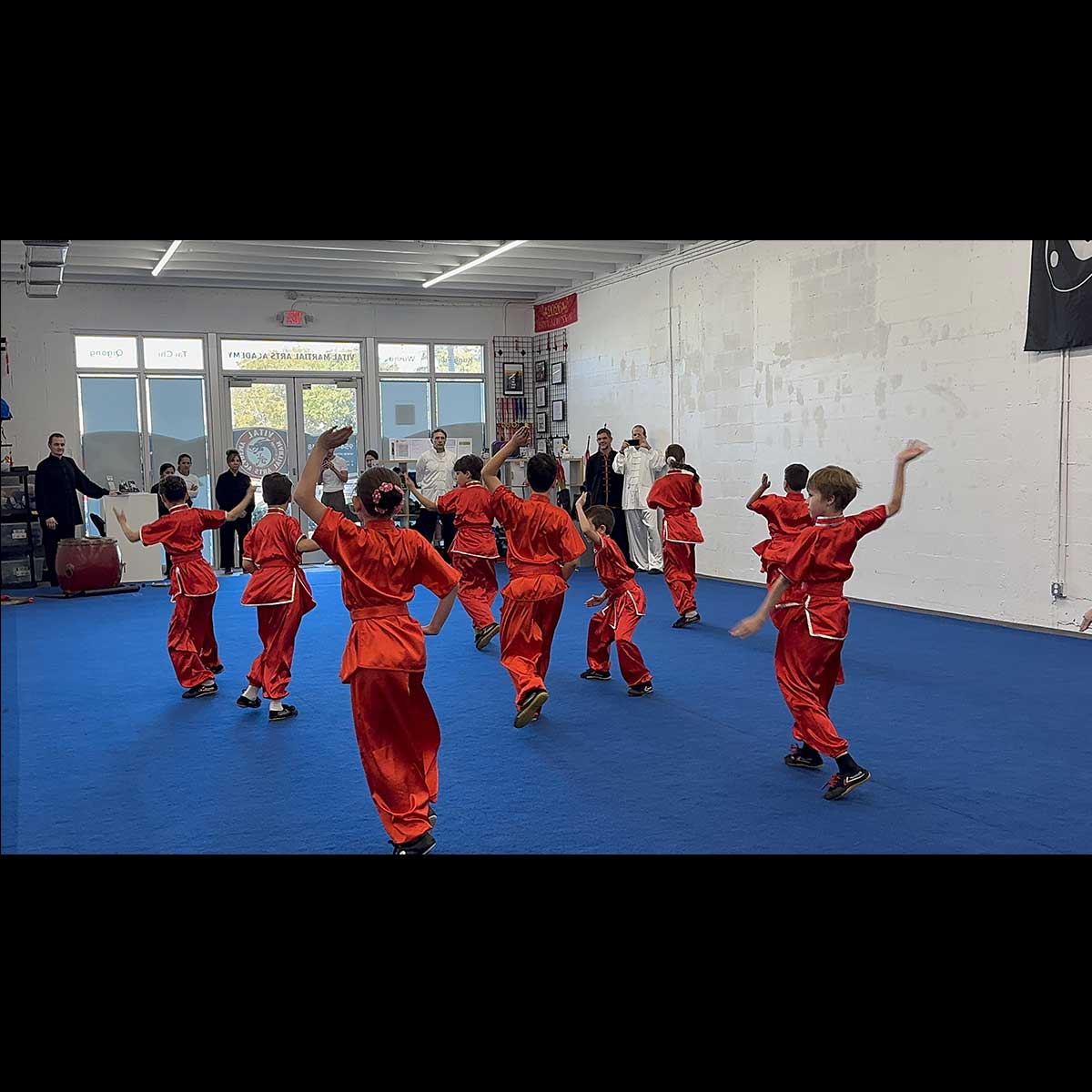 international taijiquan day, March 21, 2026 Hallandale Beach, Florida: Emily Slutchi, Allen Lozovsky, David Ainisman, Sorina Codita, Diana Bushueva, Maria Gomez-Moreno, Lucia Viscito, Ilia Gamartsa, Leonardo Girasol, John Estrin, Cristian Slutchi international taijiquan day, March 21, 2026 Hallandale Beach, Florida: Emily Slutchi, Allen Lozovsky, David Ainisman, Sorina Codita, Diana Bushueva, Maria Gomez-Moreno, Lucia Viscito, Ilia Gamartsa, Leonardo Girasol, John Estrin, Cristian Slutchi