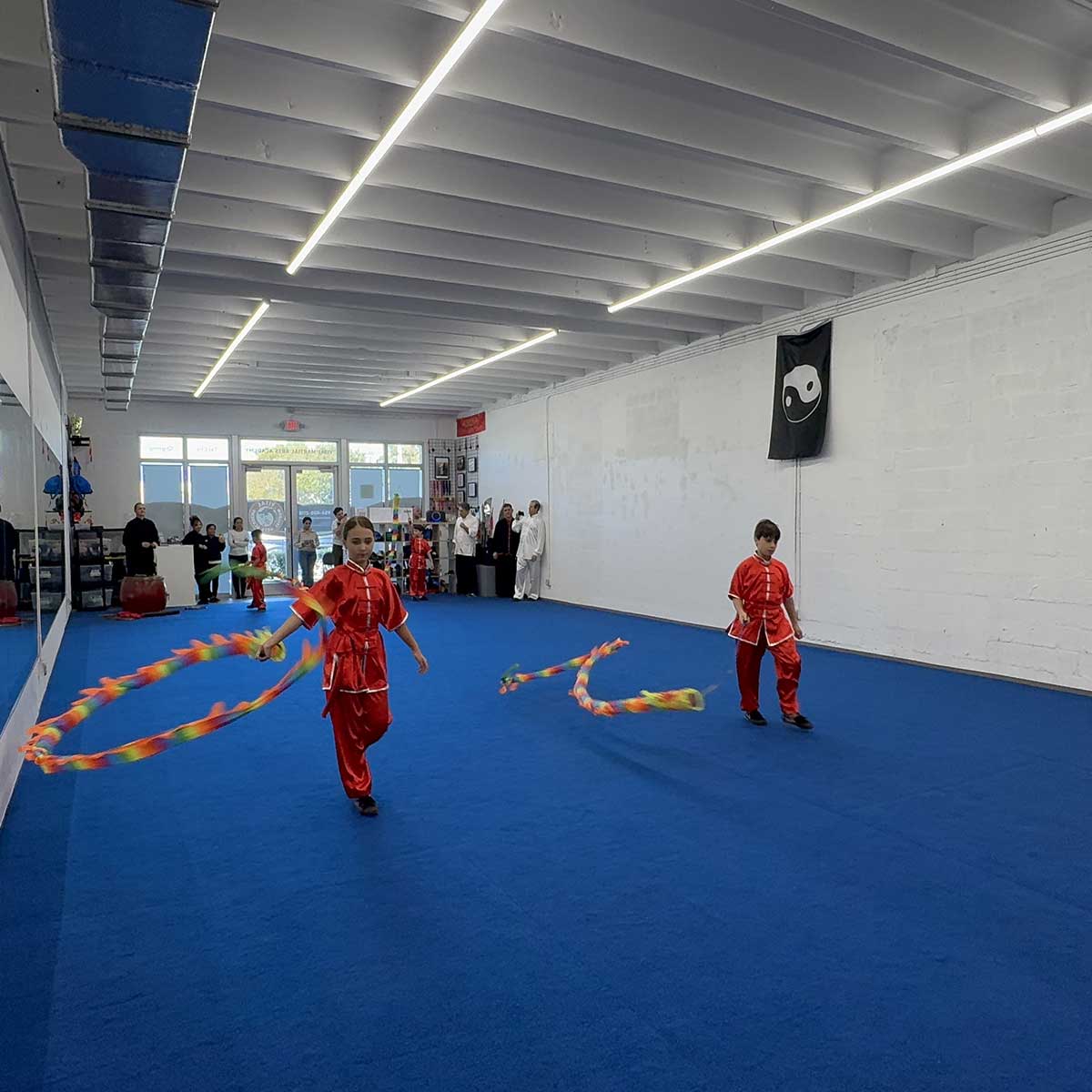 international taijiquan day, March 21, 2026 Hallandale Beach, Florida: Emily Slutchi, Allen Lozovsky, David Ainisman, Sorina Codita, Diana Bushueva, Maria Gomez-Moreno, Lucia Viscito, Ilia Gamartsa, Leonardo Girasol, John Estrin, Cristian Slutchi international taijiquan day, March 21, 2026 Hallandale Beach, Florida: Emily Slutchi, Allen Lozovsky, David Ainisman, Sorina Codita, Diana Bushueva, Maria Gomez-Moreno, Lucia Viscito, Ilia Gamartsa, Leonardo Girasol, John Estrin, Cristian Slutchi